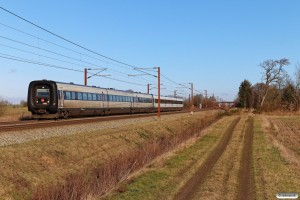 DSB MF 83+MF 86 som IC 383 Ar-Pa. Km 42,4 Fa (Vamdrup-Farris) 19.02.2023.