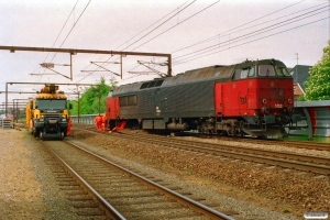 RDK MZ 1458. Kolding 02.06.2006. G 7549 Kd-Hr (1458+1448) afsporet under rangering i Kolding den 2/6.