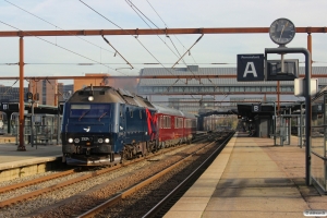 DSB ME 1524+S 001+WRm 603 som M 6261 Kh-Bb. Odense 01.11.2014.