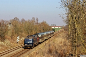 DSB ME 1518 med RØ 2226 Nf-Kh. Km 66,6 Kh (Ringsted-Glumsø) 19.03.2015.