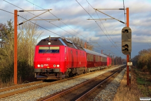 DSB ME 1521+S 001+WRm 603+ME 1528 som EP 8011 Kh-Ar. Km 165,0 Kh (Odense-Holmstrup) 21.01.2017.