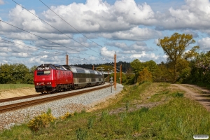 DSB ME 1508 med RØ 4935 Kj-Nf. Km 98,0 Kh (Næstved-Lundby) 13.05.2020.