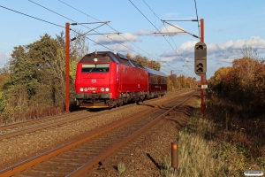 DSB ME 1528+S 001 som EP 8325 Kh-Hb. Km 165,0 Kh (Odense-Holmstrup) 28.10.2020.