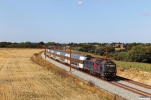 DSB ME 1525 med RØ 74857 Hgl-Næ. Km 85,4 Kh (Glumsø-Næstved) 23.08.2021.