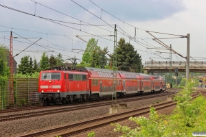 DB 111 136-8 med RE 4845. Ahlten 09.05.2014.
