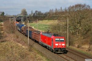 DB 185 327-1 med EZ 44735. Flensburg-Weiche 24.03.2012.