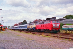 DB 218 112-6+218 194-9 med IR 2075. Nortorf 10.08.1991.