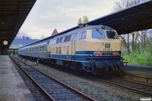 DB 218 259-0 med Tog 3144. Lübeck-Travemünde Strand 31.03.1990.