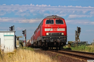 DB 218 389-5+218 381-2 med AS 1425. Lehnshallig - Niebüll 03.08.2015.