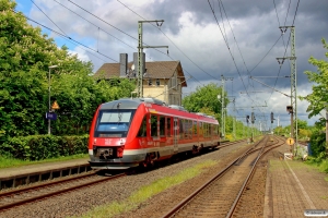 DB 648 962+648 462 som RE 21217. Jübek 30.05.2015.