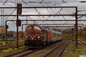 CFLCD MX 1023+DB 182 506+3 målevogne+HCTOR 242.502 som CB 6070 Pa-Rg. Odense 19.10.2018.