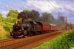 DSB D 826 med M 8151 Od-Fa. Tommerup 18.07.1993.