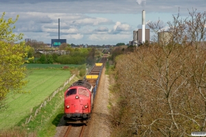 RCDK MY 1134+9 Rs som RM 8216 Str-Fa. Km 45,2 Ho (Kølkær-Herning) 06.05.2012.