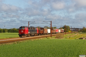 DSB MZ 1401 med VM 6417 Od-Pa. Km 54,6 Fa (Sommersted-Vojens) 03.05.2020.