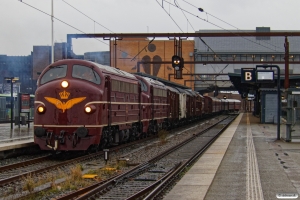 DSB MY 1101+MY 1135 med VM 6411 Od-Pa. Odense 27.12.2020.