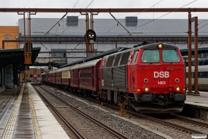 DSB MZ 1401 med VM 6311 Gb-Pa. Odense 07.10.2017.