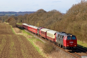 DSB MZ 1401+BU+CC+MY 1159+MS+AA+MS+MO 1954+AX+AC+DB som VM 6302 Rd-Od. Km 5,8 Fa (Fredericia-Børkop) 18.04.2018.