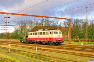 DSB Køf 284+DB 110 502-2 - Lok fra IP 13274. Padborg 07.02.1999.