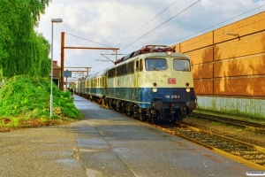 DB 110 376-1+BDms+ABn+110 259-9 som RE 35099 Pa-Flensburg. Padborg 20.08.1999.