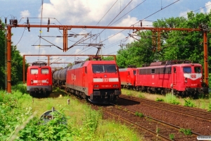 DB 140 465-6, 152 065-9 og 140 097-7. Padborg 29.06.2001.