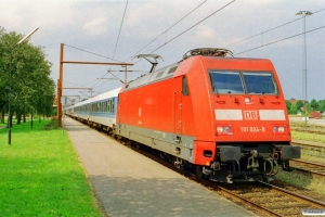 DB 101 024-8 med IP 2185 Fa-Hannover Hbf. Padborg 01.08.2002.