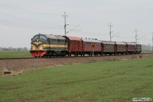 NSB Di3.602+5 vogne+DSB MX 1001 som RST 69048. Åstorp - Ängelholm 14.05.2010.