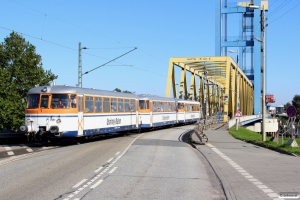 OBEV 95 80 0302 051-7+142-4+027-7 på havnerundfart. Hamburg Kattwykbrücke 10.10.2015.