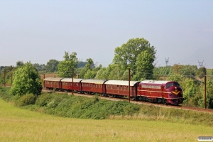 DSB MY 1101+AC 42+AX 393+CD 1210+CC 1132 som VP 6316 Tp-Od. Km 166,2 Kh (Odense-Holmstrup) 06.09.2014.