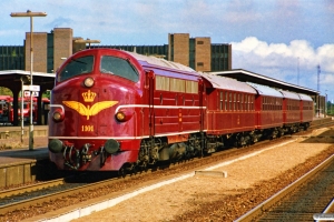 DSB MY 1101+CD 1210+CC 1132+AU 251+CB 1101 som M 6103 Ng-Od. Odense 02.09.1989.