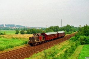 DSB MT 167+AX 303+AU 251 som PX 8346 Rd-Lg. Km 165,6 Fa (Stevnstrup-Randers) 13.08.1995.