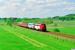 DSB 90 86 00-21 105-8+MY 1126+B 188+A 000 som PX 8248 Hb-Rd. Km 171,0 Fa (Randers-Bjerregrav) 15.05.1999.