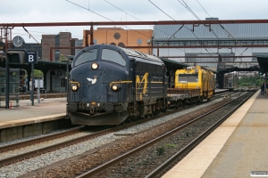 DSB MY 1135+2 godsvogne+EUSCT UFM 120 (97 86 30 501 17-6) som BM 6347 Gl-Pa. Odense 21.08.2010.