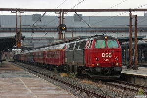 DSB MZ 1401+A 000+Bk 016+Bc-t 317+BL 1324+B 2000+CC 1132+CD 1210+AX 393+AC 42 som VP 8227 Sg-Od. Odense 31.08.2014.