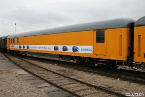 Uaks-x 84 86 935 0 003-7 (ex. Dm 050). Odense 04.04.2008.