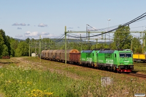 GC Re 1427+Re 1423 med GT 9118. Långsele 14.06.2017.