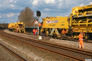 Wiebe sporombygningstog. Børkop 13.04.2008.