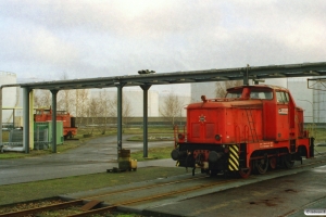 Oiltanking Lok 1 (Henschel 1956/28636) og Lok 3 (Henschel 1954/25599). Hamburg-Hohe-Schaar 29.12.2006.