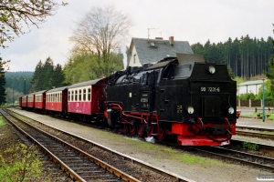 DR 99 7231-6 med Tog 14446. Drei Annen Hohne 18.05.1991.