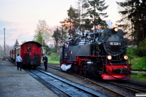 DR 99 7238-1 kører i hus efter ankomst med Tog 14416. Hasselfelde 18.05.1991.