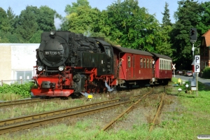 HSB 99 7236-5 med Tog 8939. Wernigerode Hasserode 13.09.2002.