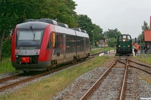 RT 2030+2130 som Tog 192153 Sg-Tø og DSB MT 152. Høng 07.07.2012.