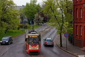 Tramwaje Śląskie 677. Chropaczów 24.04.2019 kl. 06.48.