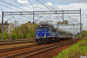 PKPIC EP07-1052 med TLK 45102. Szobiszowice 24.04.2019 kl. 16.17.