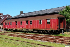 DSB Dm 50 86 92-44 048-2. Allingåbro 15.08.2016.