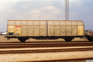 DSB Hbbillns 01 86 245 8 114-8. Nyborg 22.04.2000.