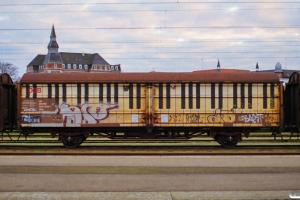 DSB Hbis 46 86 225 1 004-7. Odense 20.11.1999.