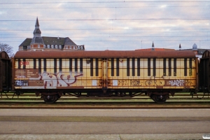 DSB Hbis 46 86 225 1 004-7. Odense 20.11.1999.