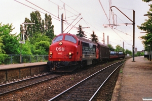 DSB MX 1019 med G 9872 Kk-Gb. Fuglebakken 01.07.1989.