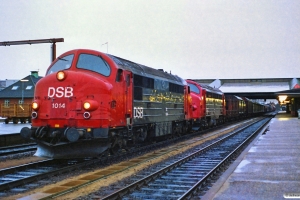 DSB MX 1014+MY 1110 med G 87651 Ng-Fa. Fredericia 24.03.1990.