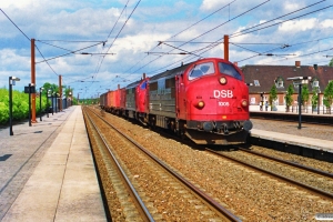 DSB MX 1005+MX 1007 med G 9522 Rfø-Gb. Hedehusene 03.07.1990.